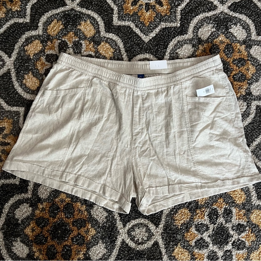 NWT Women’s Old Navy High-Waisted Linen-Blend Shorts -- 3.5-inch inseam XXL